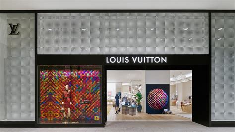 louis vuitton takashimaya|louis vuitton shibuya.